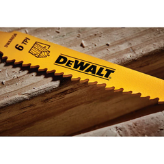 Lưỡi cưa kiếm đa năng (cắt gỗ, gỗ có đinh) 6"6TP DEWALT DW4802