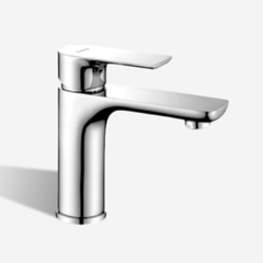 [Luxta] Vòi lavabo nóng lạnh (Thân ống trúc, tay gật gù, bao gồm dây cấp) L1220