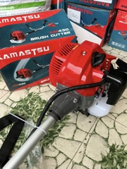 Máy Cắt Cỏ 2 Thì 1500W Kamastsu KM430