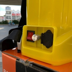 Bình phun xịt chạy điện 20L Mitsuyama TL-20D