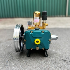 Đầu Phun Áp Lực 2HP Nakawa NK338SUH Piston Sứ
