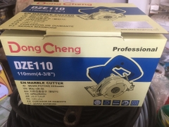 Máy Cắt Đá 1200W Dongcheng DZE110