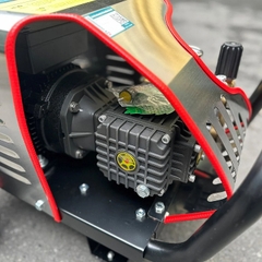 Máy rửa xe cao áp 3kw Nakawa 2380PSI TX-30