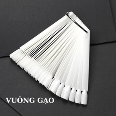 Móng Que Tập Sơn Vuông – Bảng Màu Nail 50 Tips (Trắng/Đen/Trong/Đục) Trưng Bày Màu Sơn