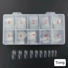 Móng úp chân dài