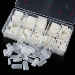 Móng úp chân dài