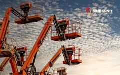 XE NÂNG NGƯỜI BOOM LIFT