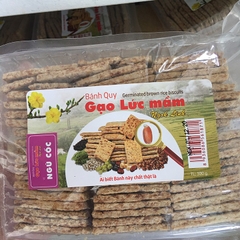 Bánh quy gạo lứt mầm Ngok Linh 300g