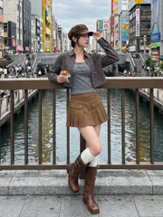 Prefin Skirt