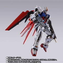 METAL BUILD Aile Striker