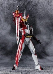 S.H.Figuarts Kamen Rider Saber Brave Dragon