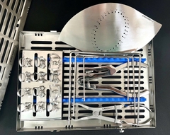 Bộ Dụng Cụ Đặt Đê Cao Su Rockmed 18 chi tiết