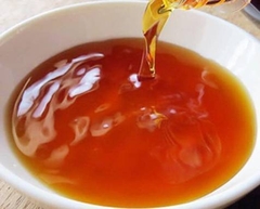 Mắm chắt cá cơm (Chai 1 lít giá 250000đ)