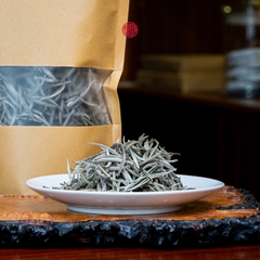 BẠCH TRÀ SHAN TUYẾT CỔ THỤ VỤ XUÂN BÚP TO