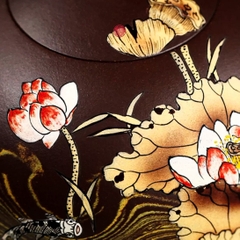 Ấm tử sa bán nguyệt nguyên khoáng lão tử nê vẽ tay sen cá đẹp 360ml