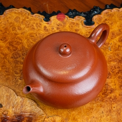ẤM TRÀ TỬ SA CHU NÊ SẦN DÁNG TƯƠNG Ý ( 200ml )