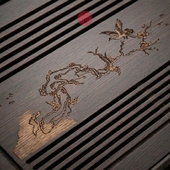 KHAY TRÀ TRE MÀU ĐEN KHẮC CÂY KIỂNG ( 40x27,5x5,7 cm )