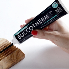 Kem đánh răng hữu cơ than hoạt tính Buccotherm 75ml
