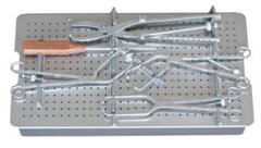 Bộ dụng cụ cố định bên trong khung chậu