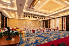 GRAND BALLROOM