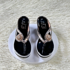 Dép nữ trung niên đế xuồng quai kẹp vế dài đính đá lấp lánh, đế xuồng đúc cao 6cm êm chân-T22