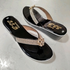 Dép nữ trung niên đế xuồng quai kẹp xoàn, đính đá giọt nước, đế đúc cao 6cm-T23