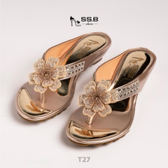 Dép nữ trung niên,quai kẹp bông đá xinh, gót xuồng cao 3cm duyên dáng êm chân-T27