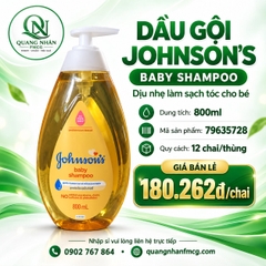 Dầu gội baby JOHNSON dịu nhẹ cho bé 800ml