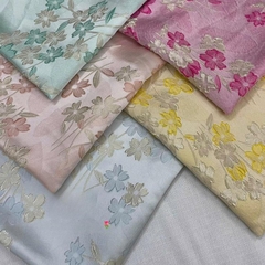 Sét đồ nữ mặc tết 2026_ áo dài cách tân cổ yếm chất gấm hoa mai mix chân váy bèo tầng có lót mút và khoá kéo trang trí nút tàu