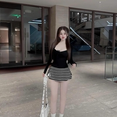 Sét đồ nữ 3 món chân váy sọc kẻ áo thun 2 dây kèm áo khoác chất liệu thun cotton co giãn có lót và mút thời trang cho nữ