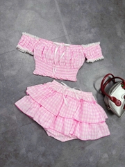 Sét đồ nữ áo cúp bẹt vai đính nơ váy tầng xoè