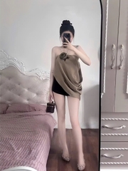 Áo yếm nữ hotrend hở lưng đính hoa lớn dễ phối nhiều phong cách cá tính humfashion