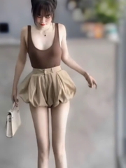 Sét đồ nữ hotrend áo thun ba lỗ quần short xếp li dáng bí
