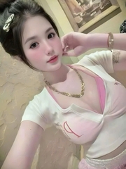 Sét đồ nữ 3 món quần dài sọc áo thun in báo PINK kèm áo bra chất liệu mềm mại và thoải mái