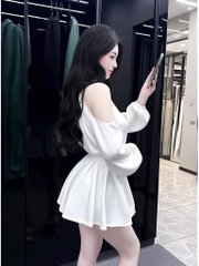 Đầm Thời Trang Nữ cổ yếm trang trí dây kim sa kèm dây cột eo_ Thiết Kế Sang Trọng Phù Hợp Mọi Dịp Màu Trắng & Đen Kiểu D