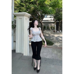 Set bộ áo hoa nhí tay bồng, set bộ quần lửng ống loe phối áo peplum hoa nhí Hum Fashion