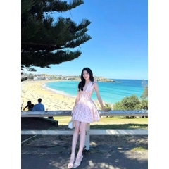 Váy đầm xòe hoa nhí cúp ngực, Váy đầm hoa nhí dáng ngắn phối nơ tiểu thư ngọt ngào Hum Fashion