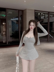 Sét đồ nữ 3 món chân váy sọc kẻ áo thun 2 dây kèm áo khoác chất liệu thun cotton co giãn có lót và mút thời trang cho nữ