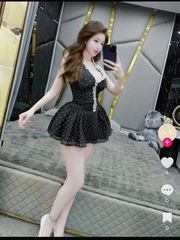 Đầm Yếm Tơ Chấm Bi Xếp Li Eo Dáng Xoè Dây Peplum Kèm Quần Bảo Hộ Chất Liệu Tơ Nến Mềm Mại Thoải Mái