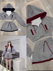 Sét bộ nĩ hoodie croptop phối viền kèm chân váy_dáng thể thao đi chơi dạo phố chất liệu da cá thoải mái và mát mẻ