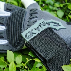 Găng thủ môn GKVN Mệnh siêu dính chính hãng, Găng bắt bóng mút Contact Đức chất lượng cao độ bền vượt trội