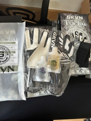 Găng tay thủ môn GKVN Trở lại siêu dính chính hãng, Găng bắt bóng chất lượng cao siêu bền, găng chụp bóng giá rẻ