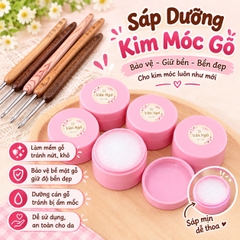 Sáp dưỡng kim móc cán gỗ (lọ 5gr)