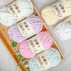 Len nhung mèo móc thú bông (cuộn 50gr) (26304)