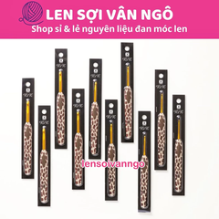 Kim móc Clover hoạ tiết da beo (26252)