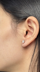 Bông tai 6 chấu Chốt ren see104a ổ 5,0mm