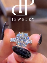 HPJ KIÊU HÃNH  - FULL MOISSANITE VIÊN CHỦ 12 LI SANG TRỌNG, QUÝ PHÁI, THƯỢNG LƯU. SRE 098