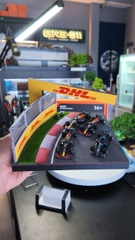 Mô Hình F1 track corner scene phong cách motorsport