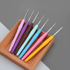 Kim móc cán dẻo-phù hợp cho người mới học móc