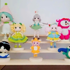 Đế Gỗ Cắm Búp Bê, thú bông, đế trưng bày đồ handmade